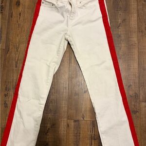 Zara White Denim Jeans with Silver Hardware